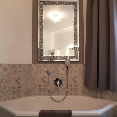 Ehemalige Klosterschmiede -wirtschaftswunder- * Ochsenhausen